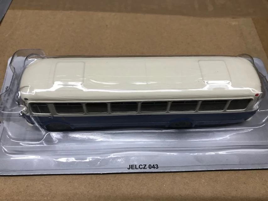 Jelcz 043 - Coach Kultowe Auta PRL - Image 2