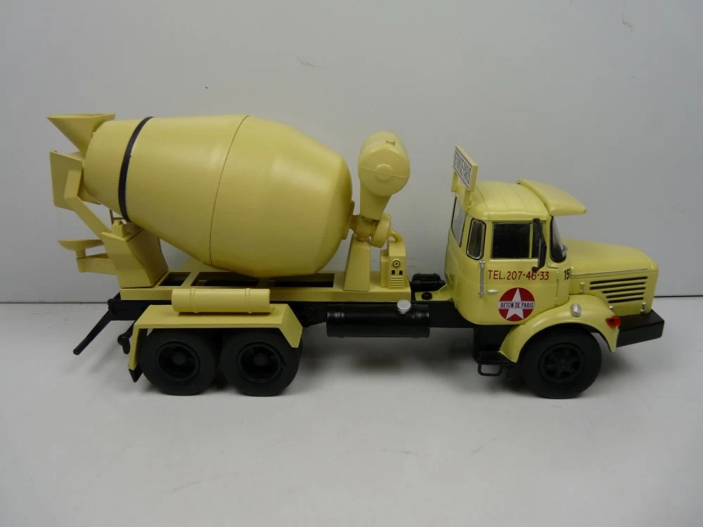 Beton De Paris (1969) - Image 6