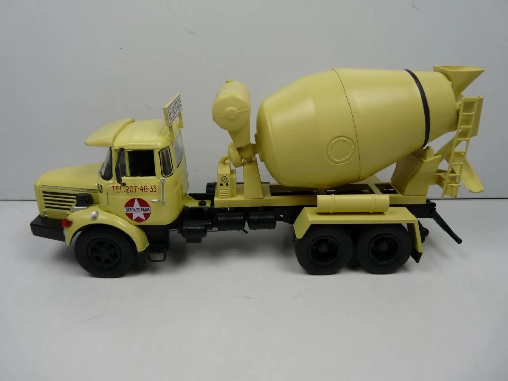 Beton De Paris (1969) - Image 7