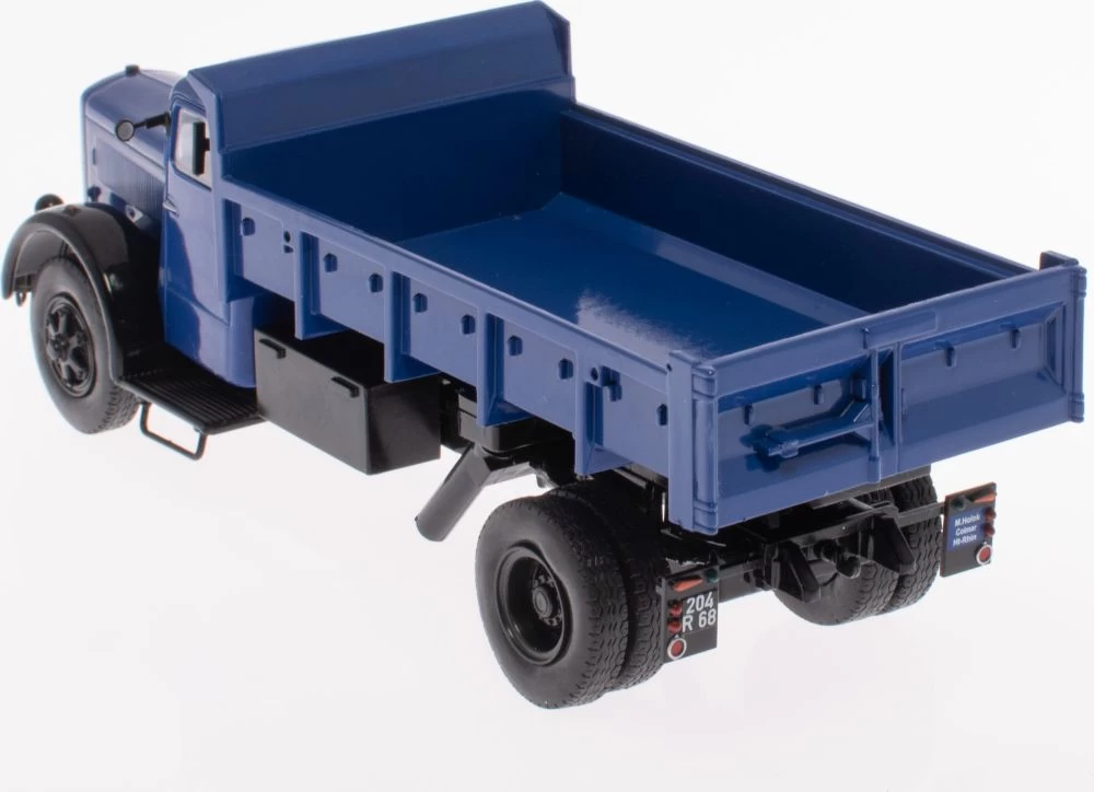 Berliet GDM 10W Benne 1949 Blue Dump Truck Berliet Trucks Collection - Image 2