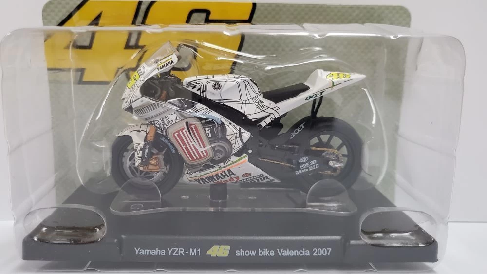 Yamaha YZR-M1 Valencia 2007 Rossi Valentino Rossi Collection In 1:18 - Image 2