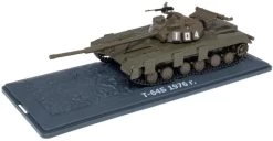 T-64V - 1976 1:43 Tank Collection (Box Slightly Squash)