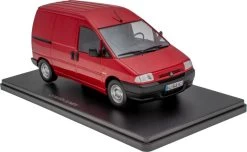 Citroen Jumpy - Red 1995 1:24th Scale