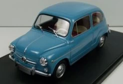 Fiat 600 - Blue - 1:24th Scale