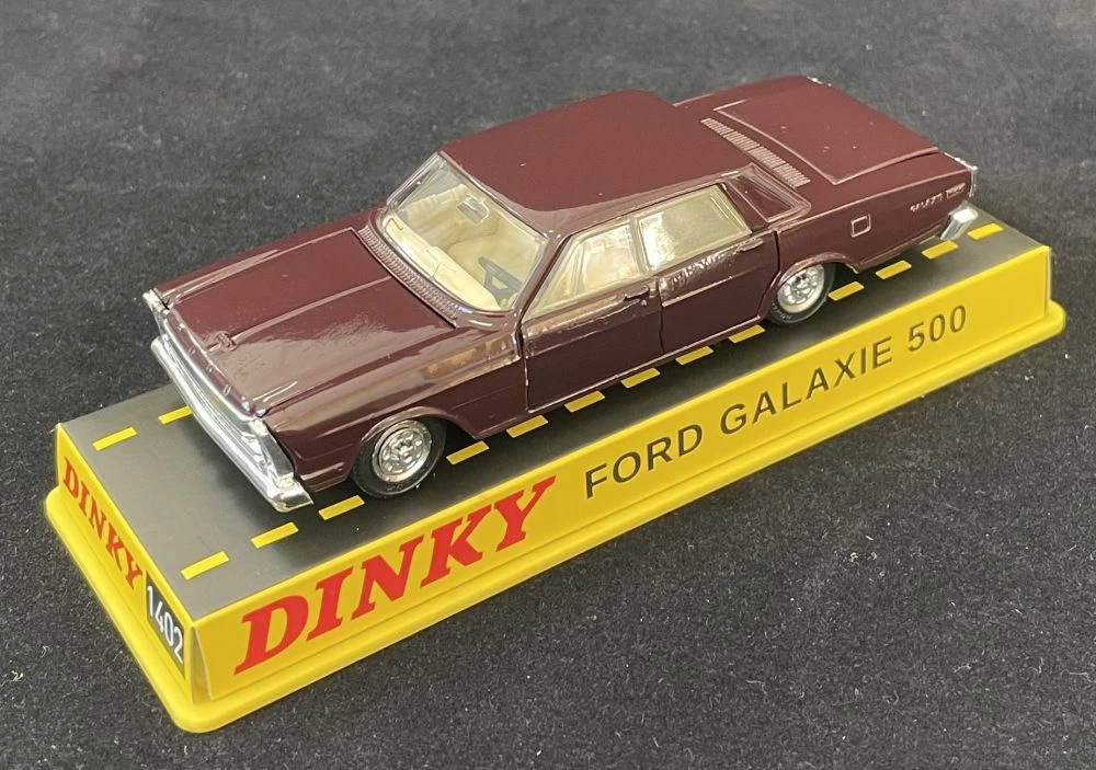 Ford USA Galaxie 500-Dk Brown- Case (1402) Atlas Reproduced 'Dinky'